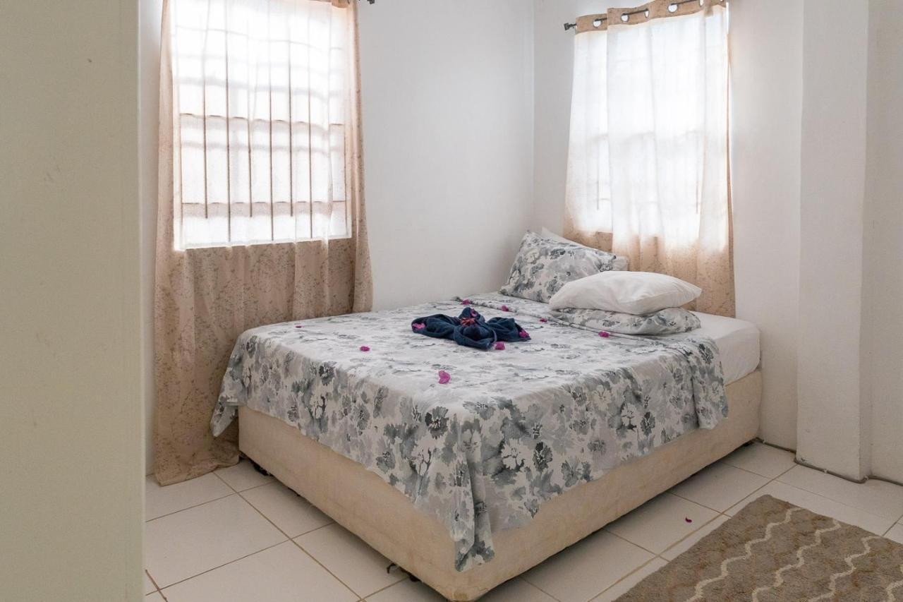 Caribbean Dream Vacation Property Cd2 Rodney Bay Exterior photo